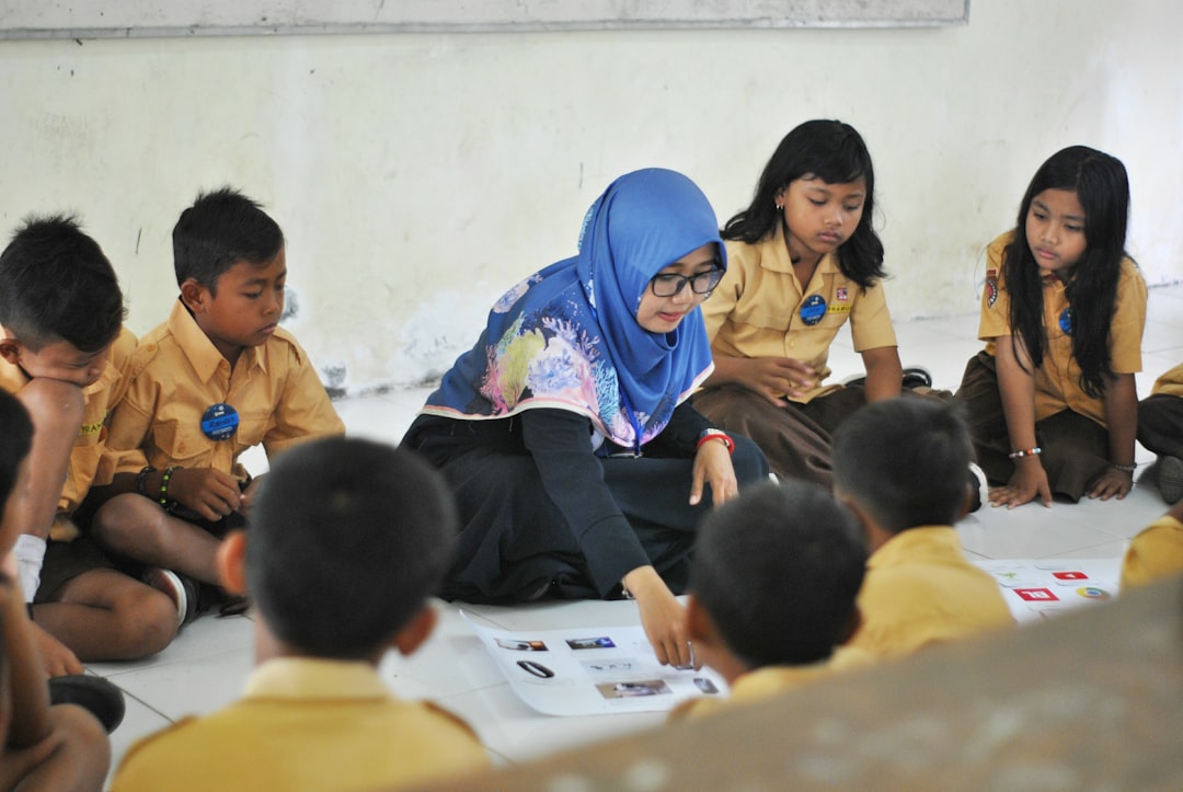 Latihan Keterampilan Sosial Dalam Kehidupan Sehari Hari
