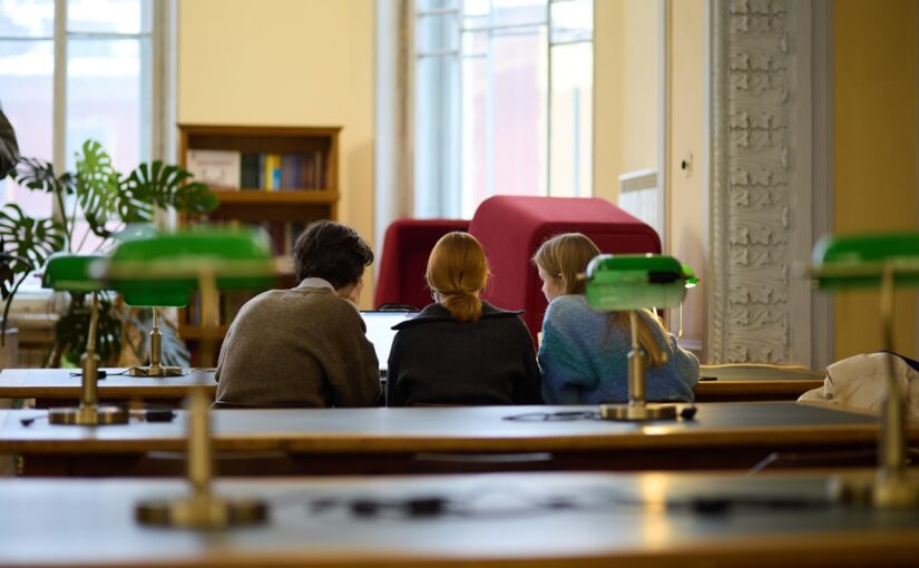 Studierum Och Lärmiljö För Fokus