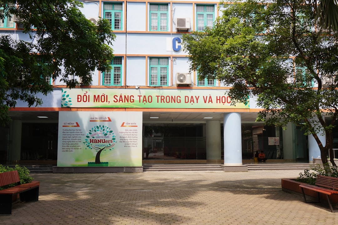Vai Trò Nhà Trường Trong Hỗ Trợ ADHD