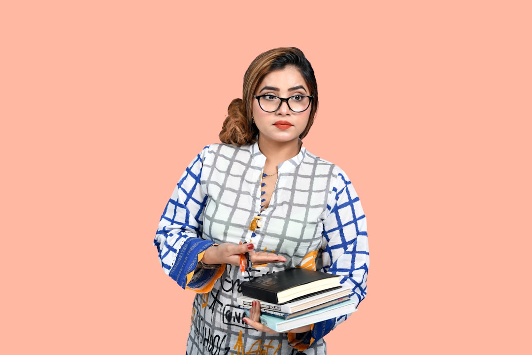 महिलाओं में ध्यान अभाव-अधिकता विकार विशेषताएँ