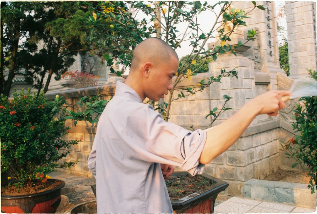 Yếu Tố Phát Triển Trong Tử Cung