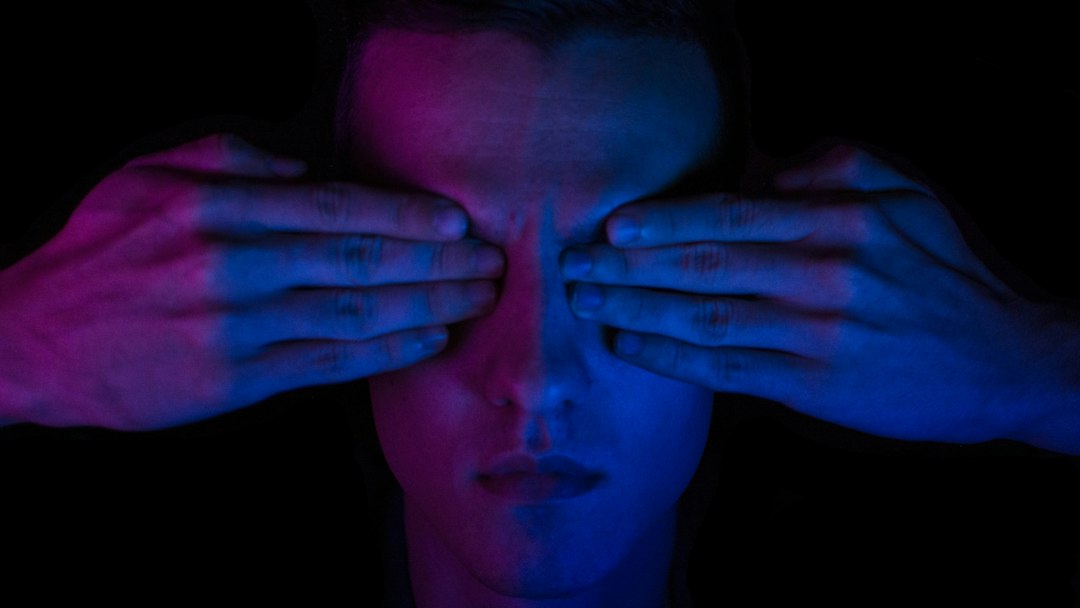 Influencia De Privación Sensorial Temprana